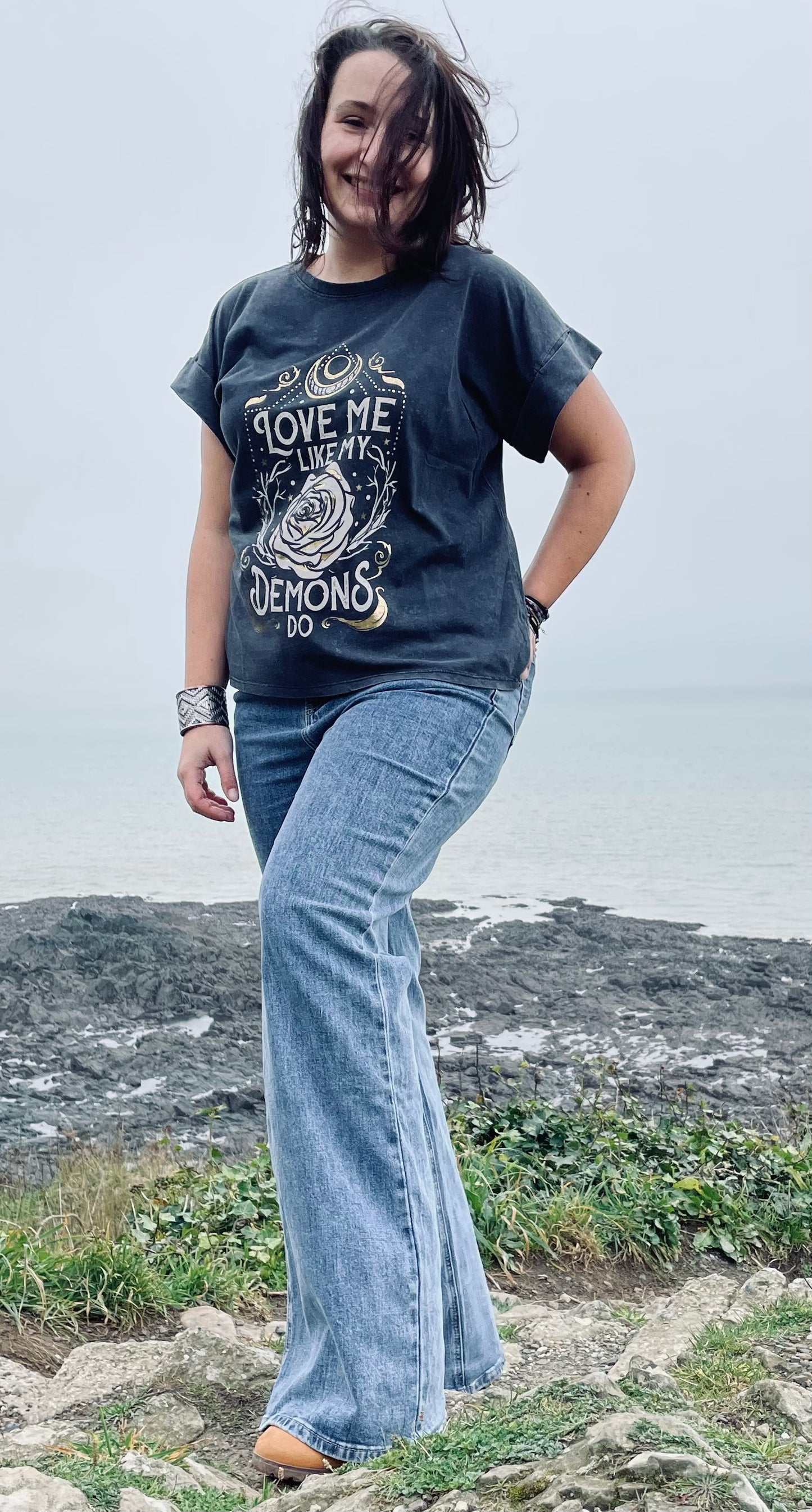 T-shirt Love Me